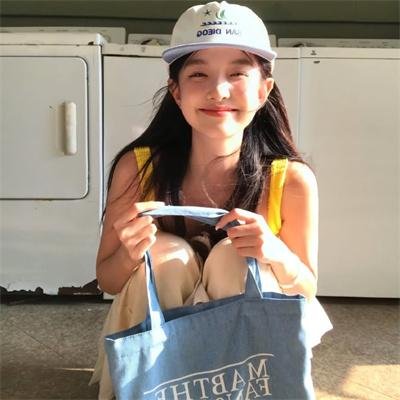 食人剧场 高清封面